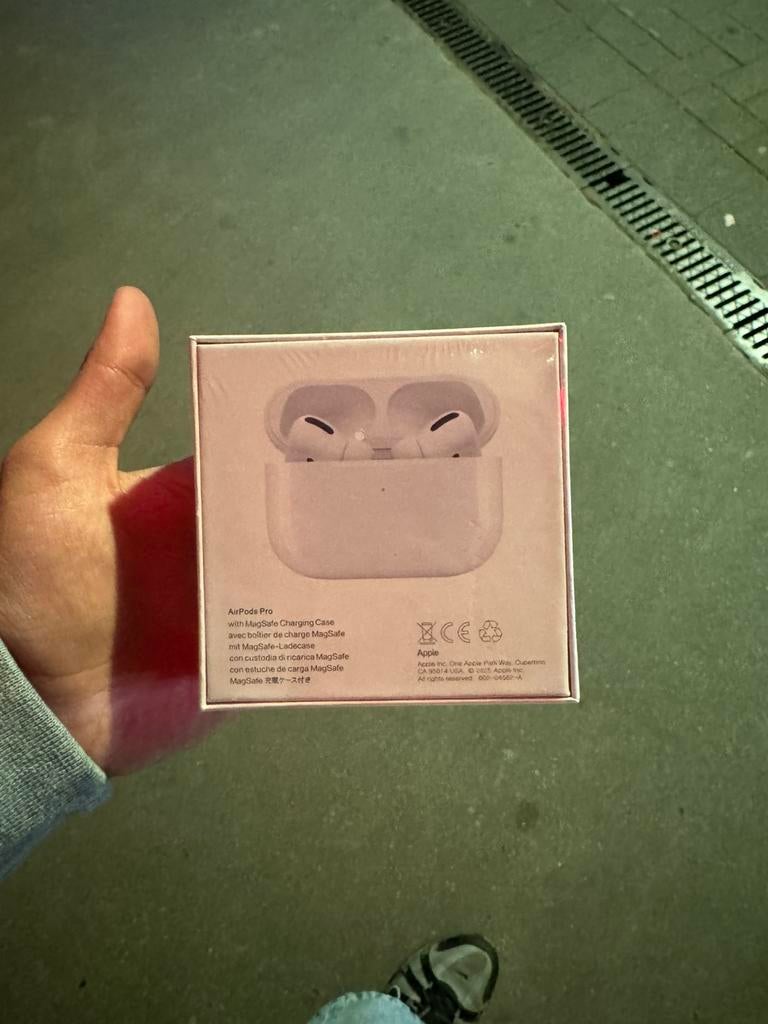 Airpods pro, Ophalen, Zo goed als nieuw