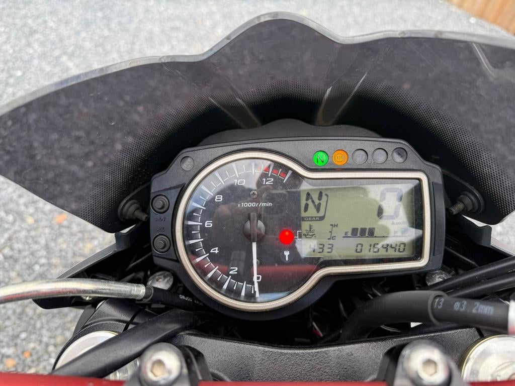 Suzuki Gsr fre3gun editie 750cc nieuwstaat reeds GVV, Permis Moto A, Entreprise, Plus de 35 kW, Échappement sport