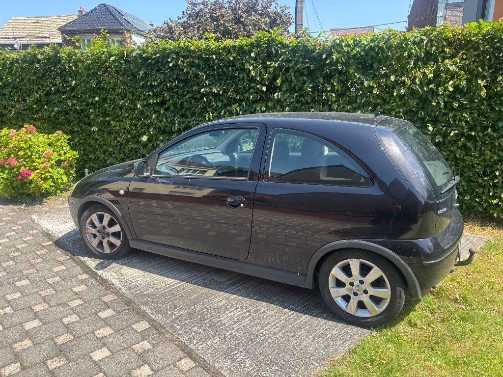 Opel corsa, Autos, Opel, Achat, 1200 kg, Boîte manuelle, Noir