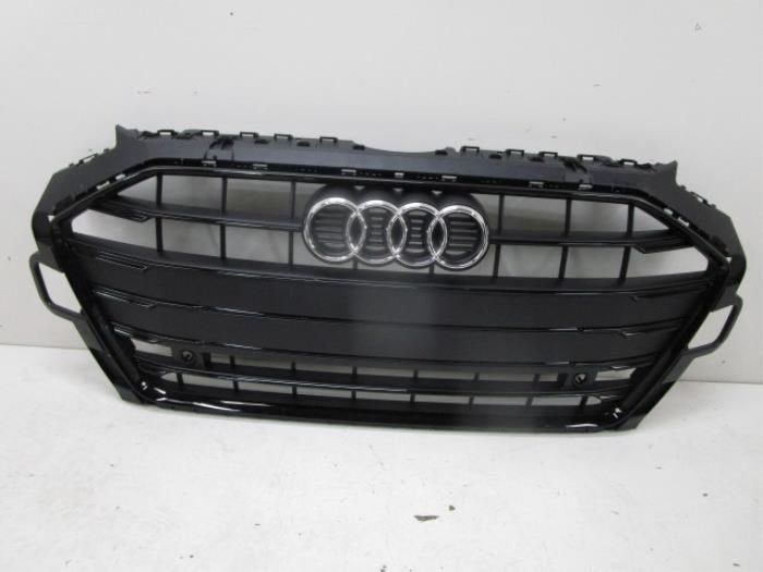 Audi A4 8W Facelift Grille Hoogglans Zwart, Auto-onderdelen, Ophalen of Verzenden, Gebruikt