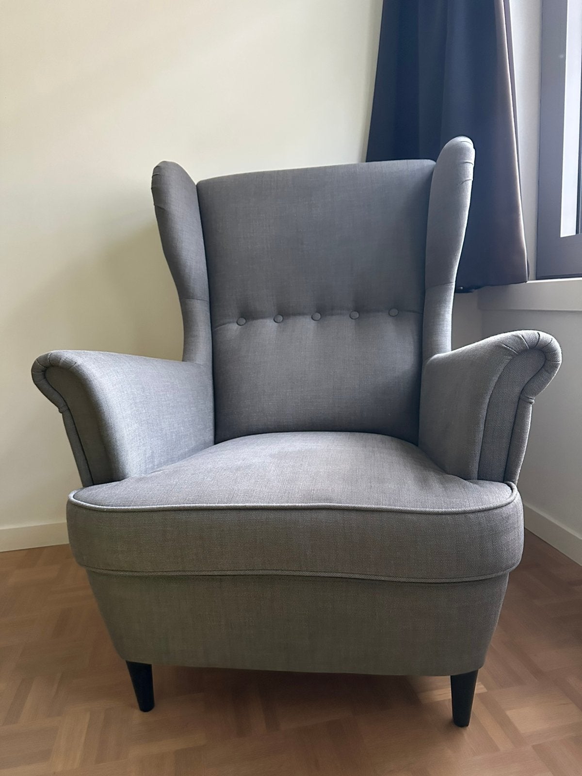 Fauteuil à oreilles gris foncé, Maison & Meubles, 75 à 100 cm, Enlèvement, Utilisé, 50 à 75 cm