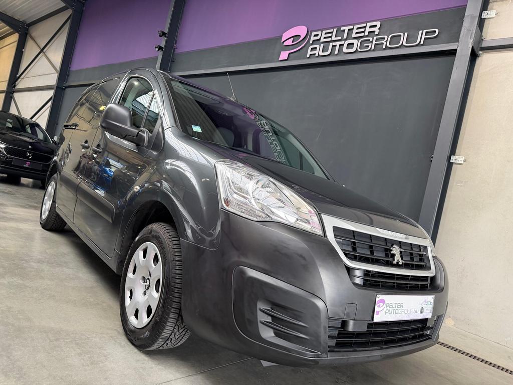 Peugeot Partner 1.6HDi Lichte Vr. GPS Camera 3-zitpl. Trekh, Auto's, 0 kg, Monovolume, 4 cilinders, 110 g/km