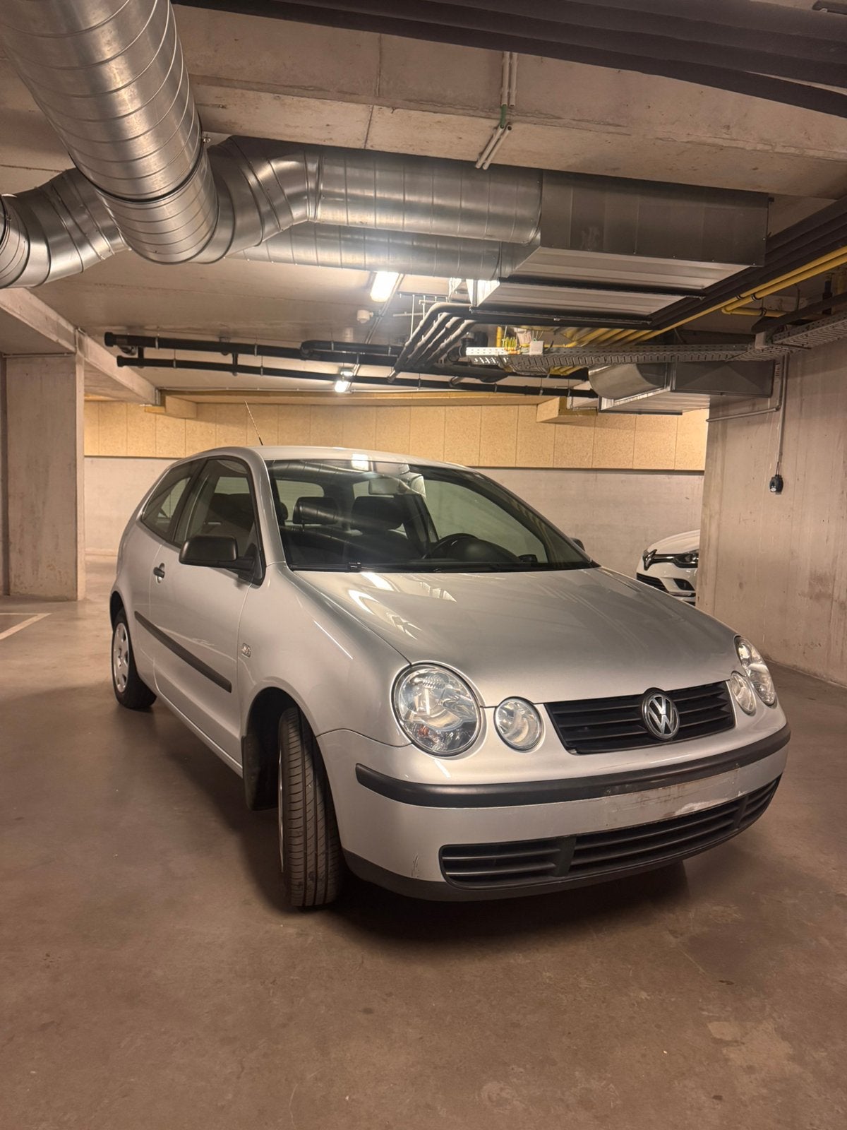 Polo 1.2 - 150000km - Klaar om in te schrijven, Auto's, 4 zetels, Zwart, Particulier, Euro 4
