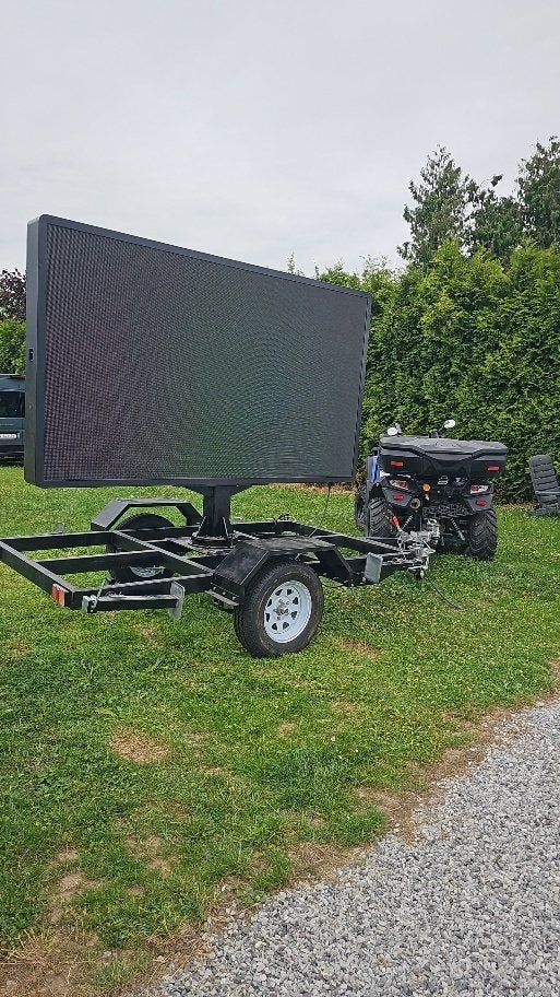 Écran géant LED P5 sur remorque - Neuf, TV, Hi-fi & Vidéo, Enlèvement, Neuf, HDMI