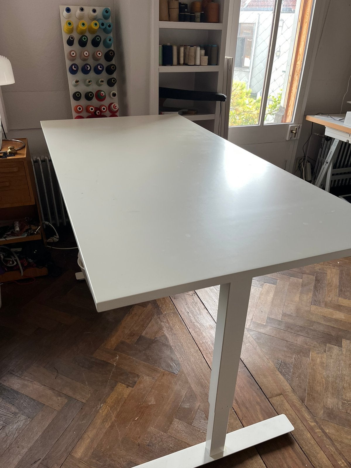Zit / sta werktafel ikea, Huis en Inrichting, Ophalen, In hoogte verstelbaar, Zo goed als nieuw, IKEA
