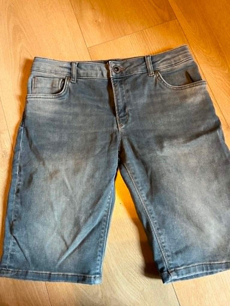 jeans short blauw cars jeans 176, Broek, Gebruikt, Ophalen of Verzenden, Jongen