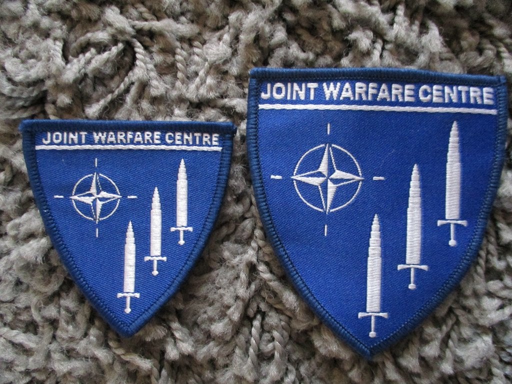 Badge Joint Warfare Center, Collections, Objets militaires | Général, Enlèvement ou Envoi, Autres, Emblème ou Badge