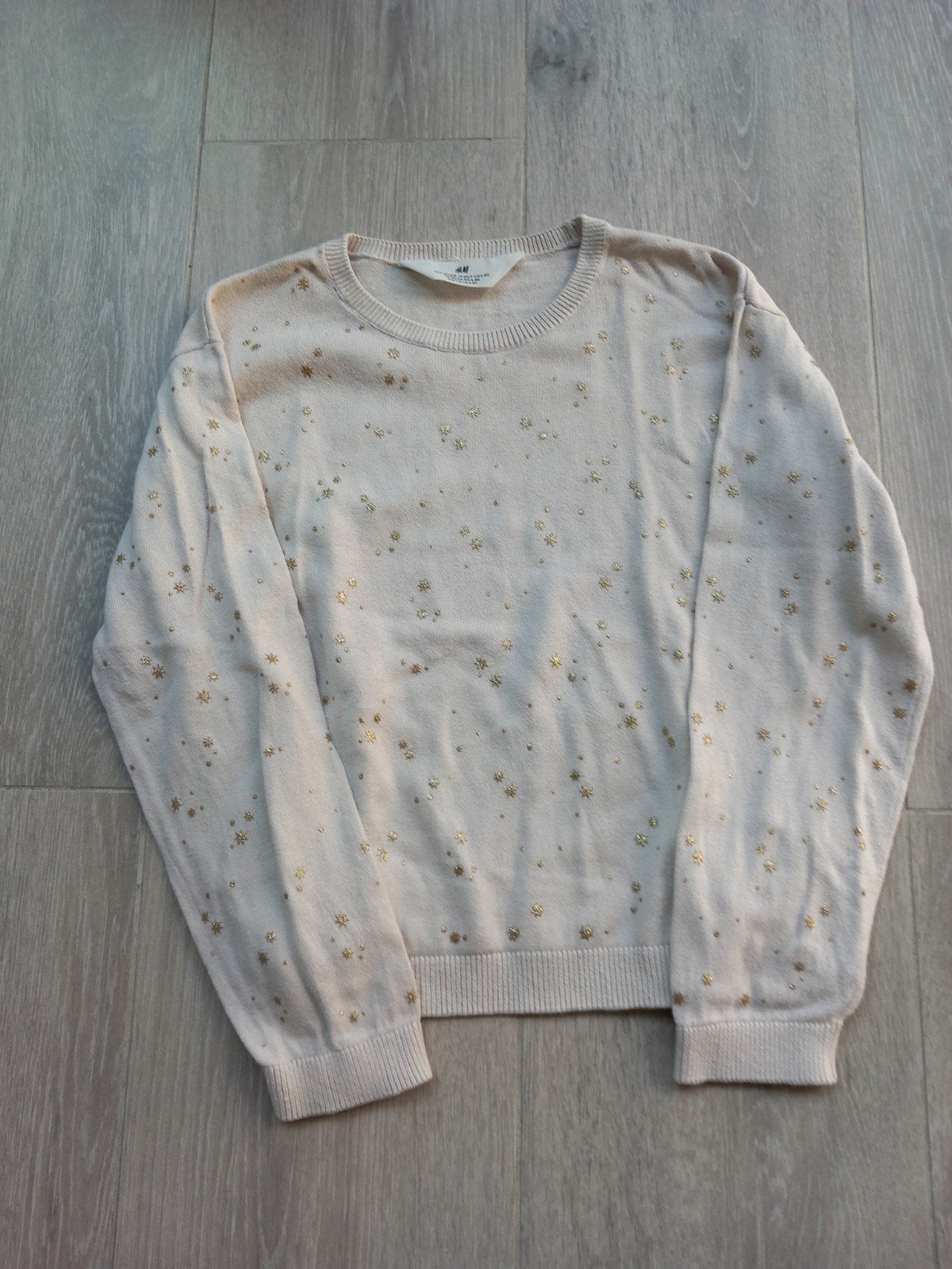trui met gouden sterretjes m122/128, Enfants & Bébés, Vêtements enfant | Taille 122, Enlèvement ou Envoi, Pull ou Veste, H&M, Comme neuf