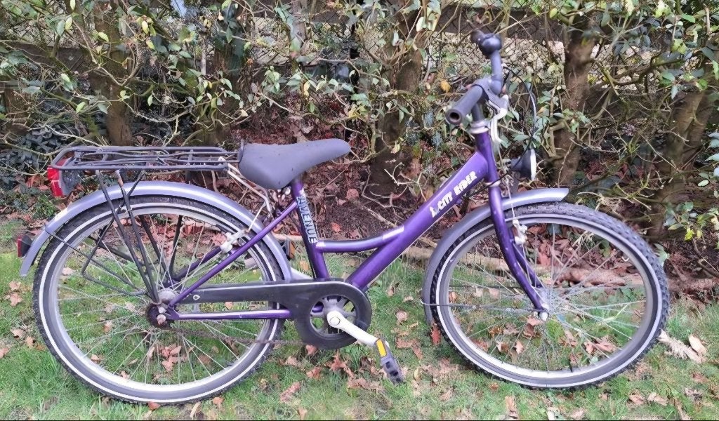 meisjesfiets 8 tot 10 jaar, Fietsen en Brommers, Ophalen, Zo goed als nieuw, Terugtraprem, Handrem