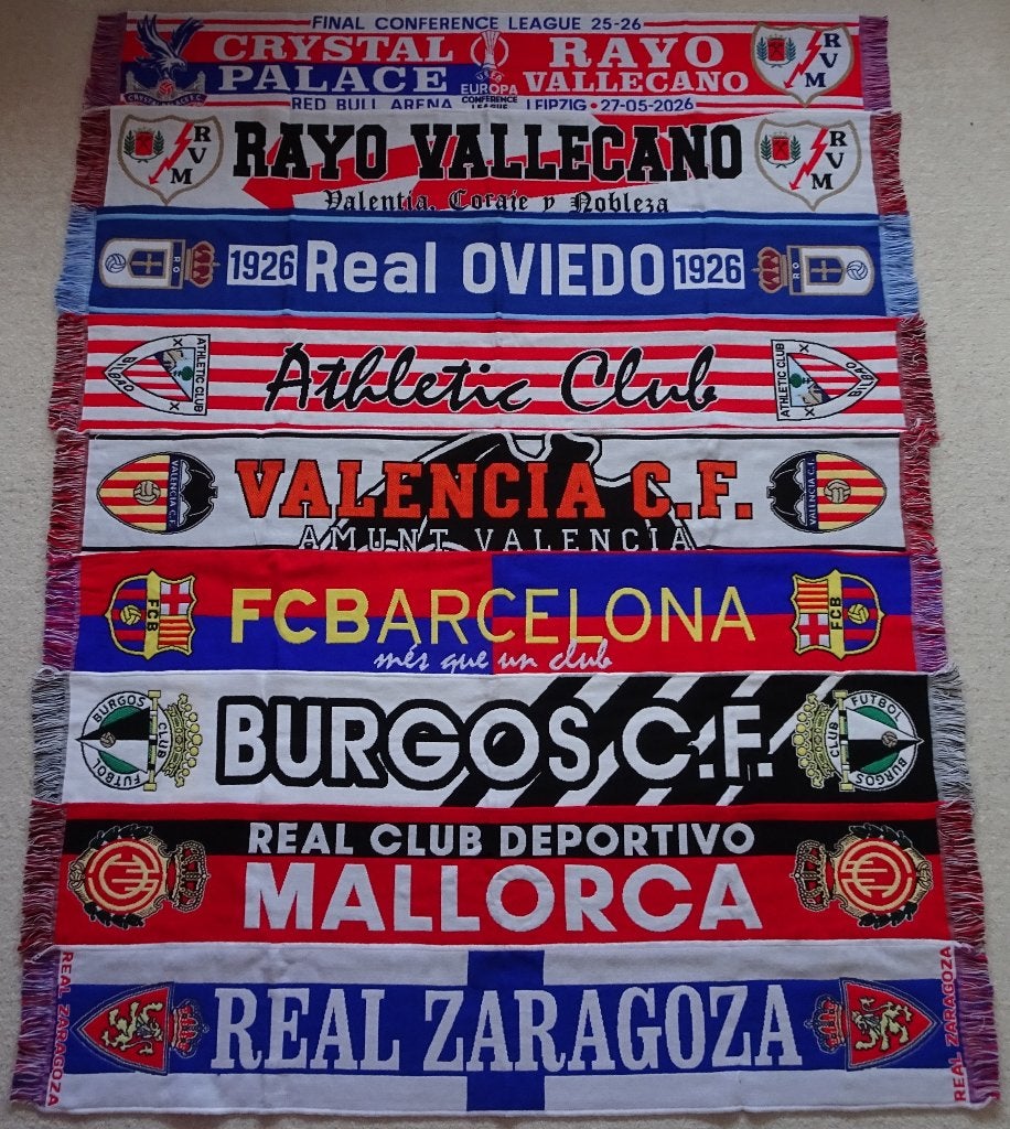 sjaals Spanje, Collections, Articles de Sport & Football, Envoi, Neuf, Fanion ou Écharpe