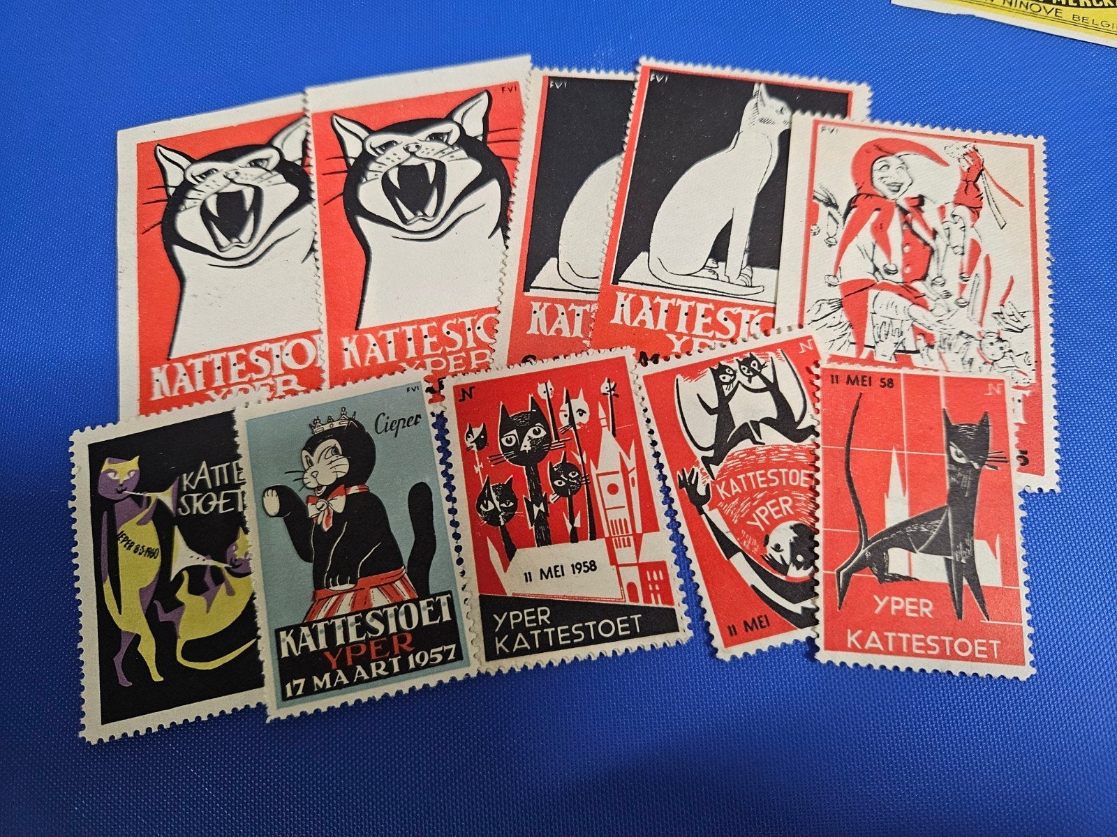 Oude affiche zegels Kattenstoet Ieper, Verzamelen, Verzenden