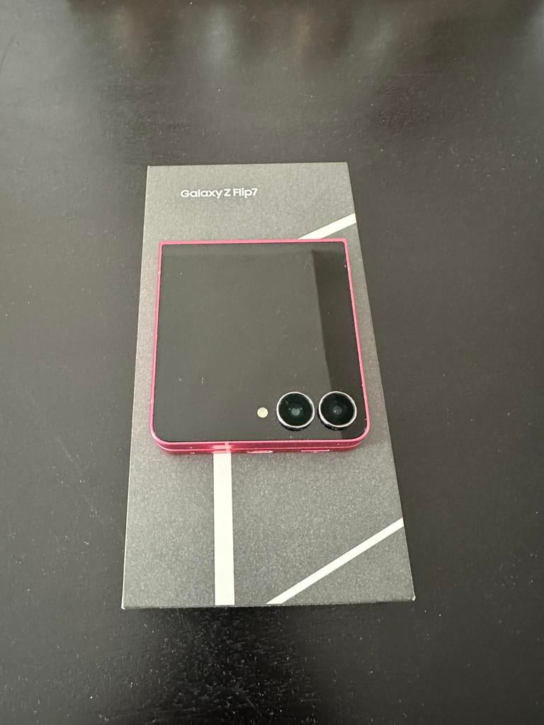 Samsung Flip 7 Rouge corail, Télécoms, Enlèvement, Comme neuf