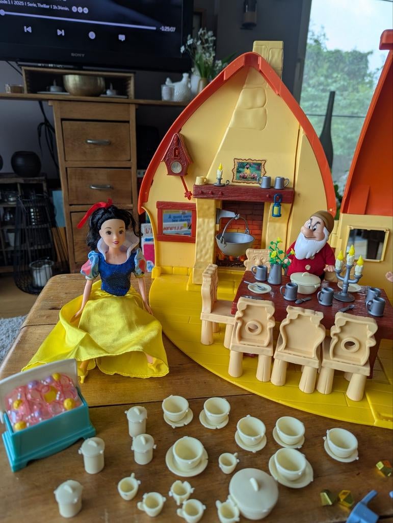 La grande chaumière de Blanche neige!!!