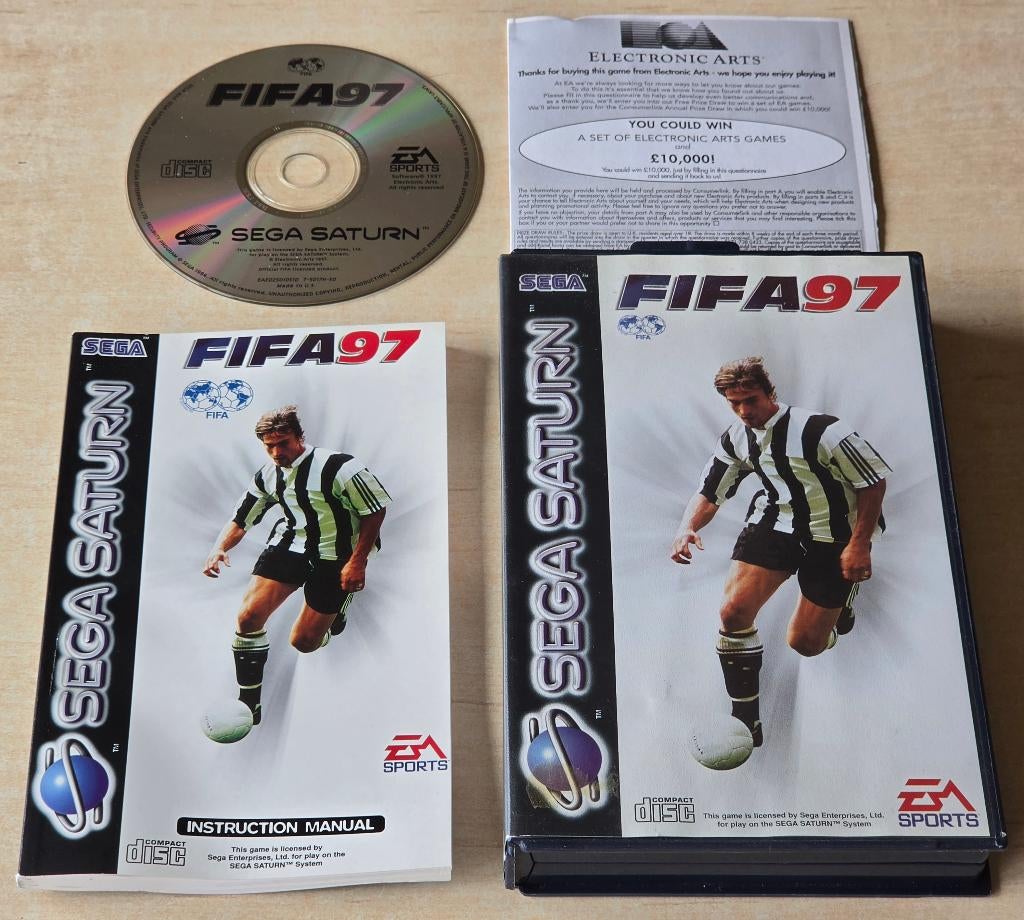 Sega Saturn - Fifa 97 (in goede staat ), Games en Spelcomputers, Games | Sega, 2 spelers, Eén computer, Ophalen of Verzenden, Zo goed als nieuw