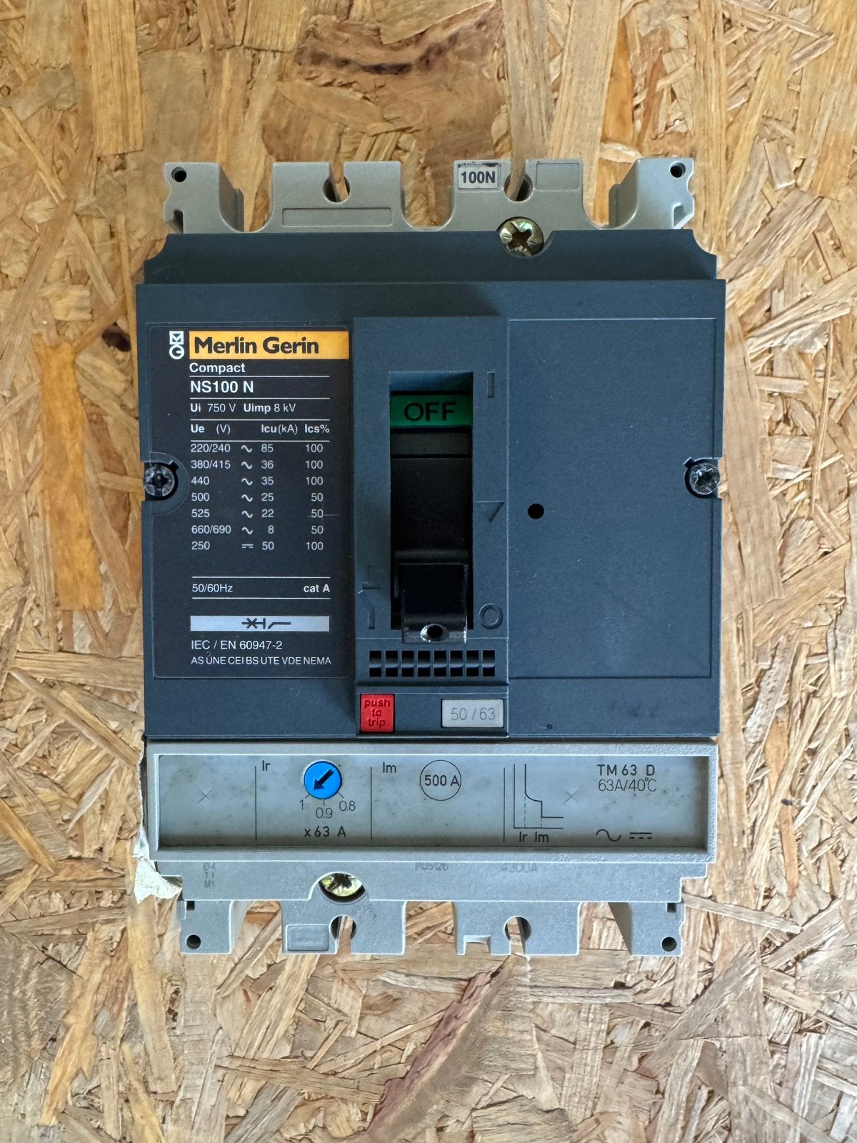 Merlin Gerin Compact NS100N + TM63D 63A 3P – Réf. 29632, Bricolage & Construction, Enlèvement ou Envoi, Comme neuf, Schneider Electric