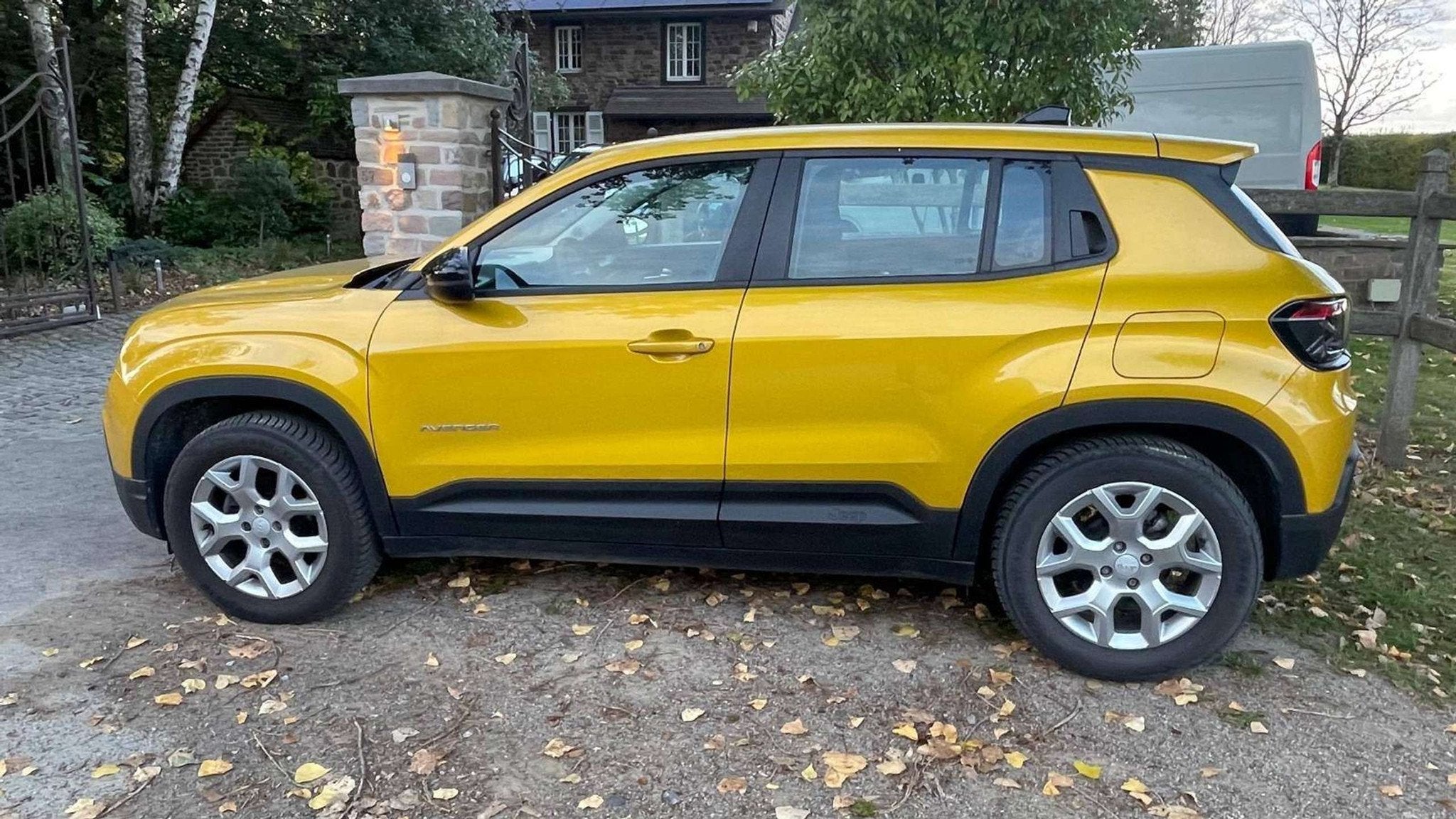Jeep Avenger Avenger 1.2 Turbo Altitude, Autos, Achat, https://public.car-pass.be/vhr/7c2a67cb-307b-4283-9817-64435aedd71b, Autres couleurs
