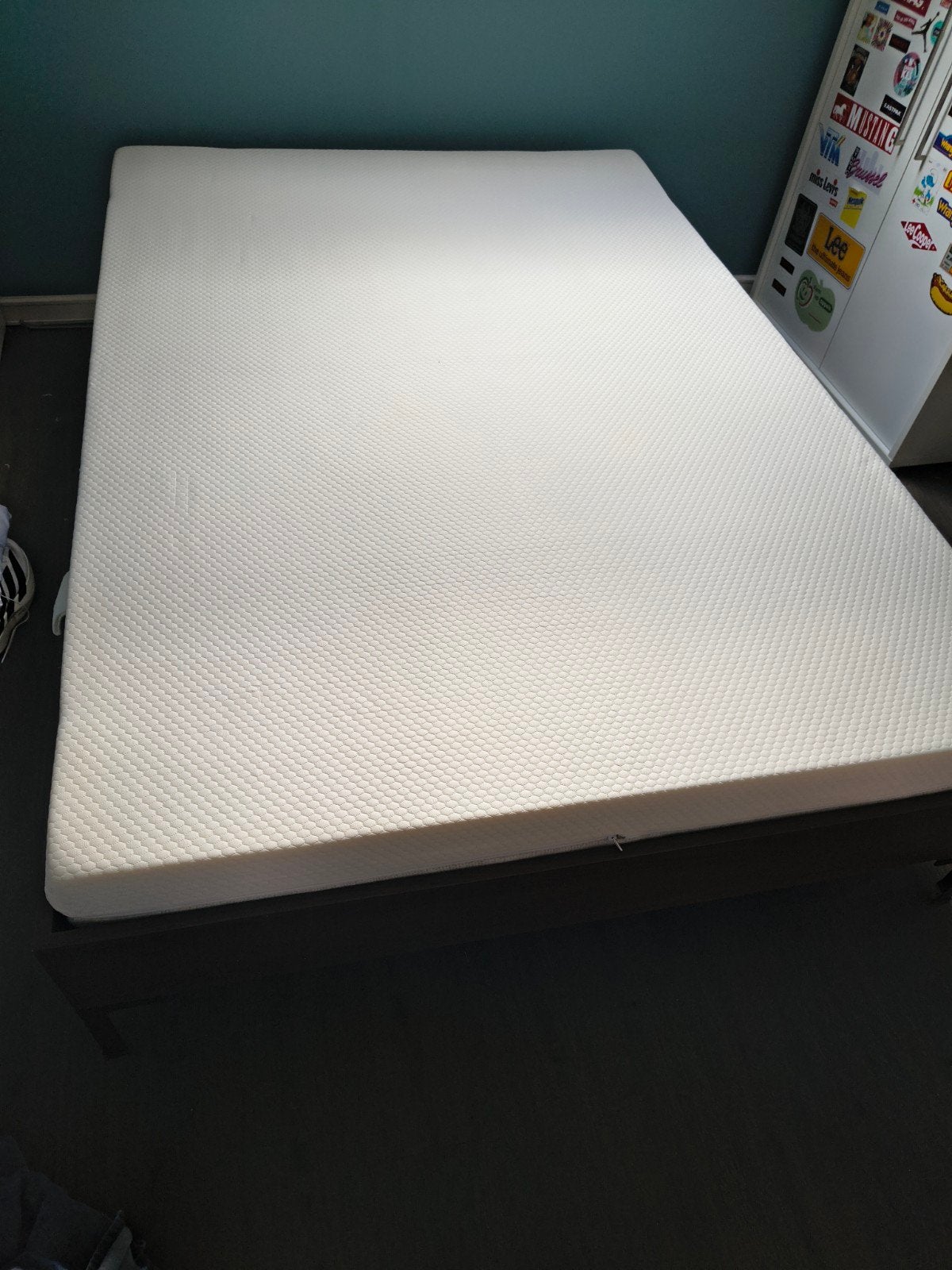 ikea bed met nieuwe matras 140x200, Huis en Inrichting, Ophalen, Matras
