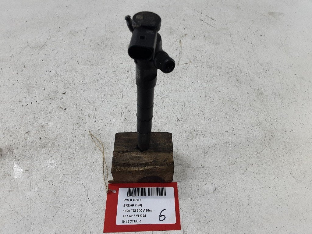 INJECTOR BRANDSTOF Golf VII Variant (AUVV) (04L130277AS), Auto-onderdelen, Gebruikt, Volkswagen, Mevr. I. Hauben, Rue de l'Espoir 34 34
4030  GRIVEGNÉE, BE