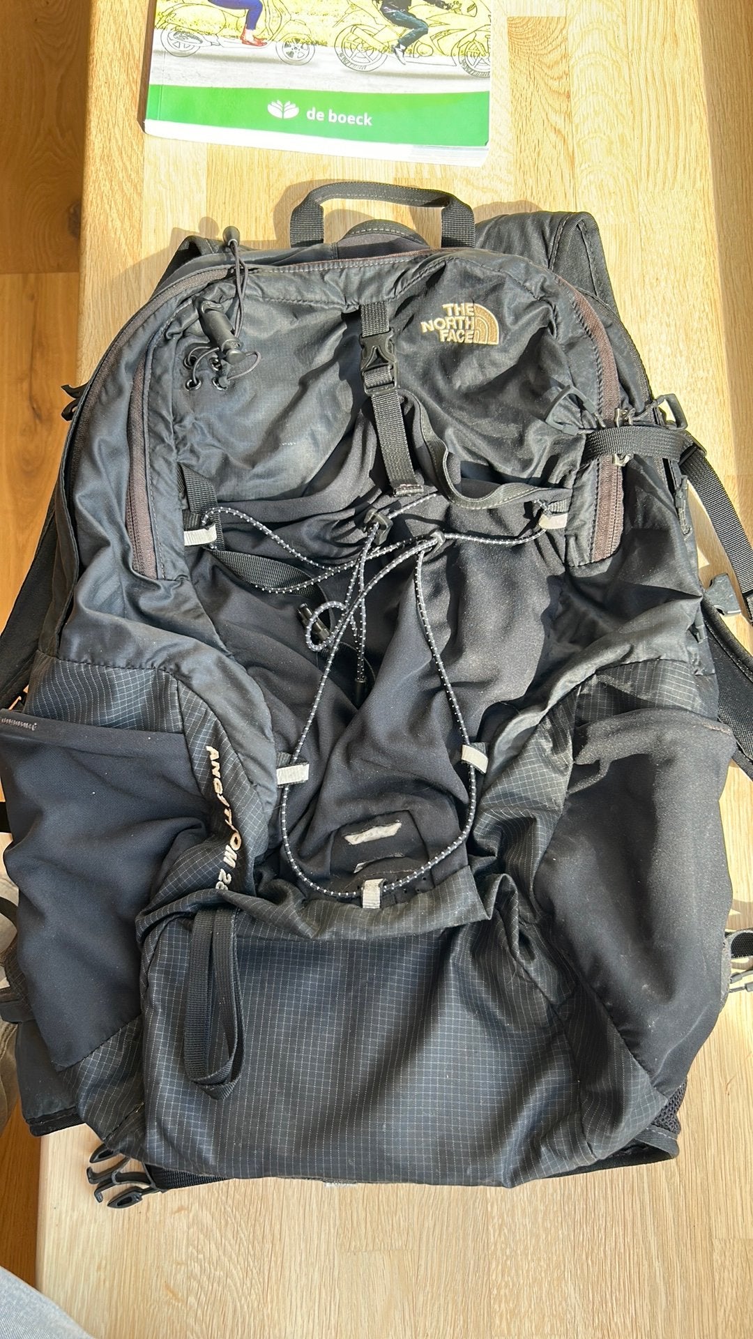 Sac a dos The North Face, Bijoux, Sacs & Beauté, Sacs | Sacs de voyage & Petits Sacs de voyage, Enlèvement, Utilisé, Noir
