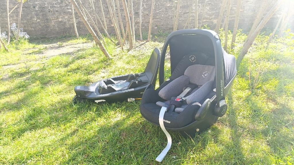 Zwarte Maxi-Cosi in goede staat, Kinderen en Baby's, Autostoeltjes, Gebruikt, Maxi-Cosi, Isofix, Ophalen