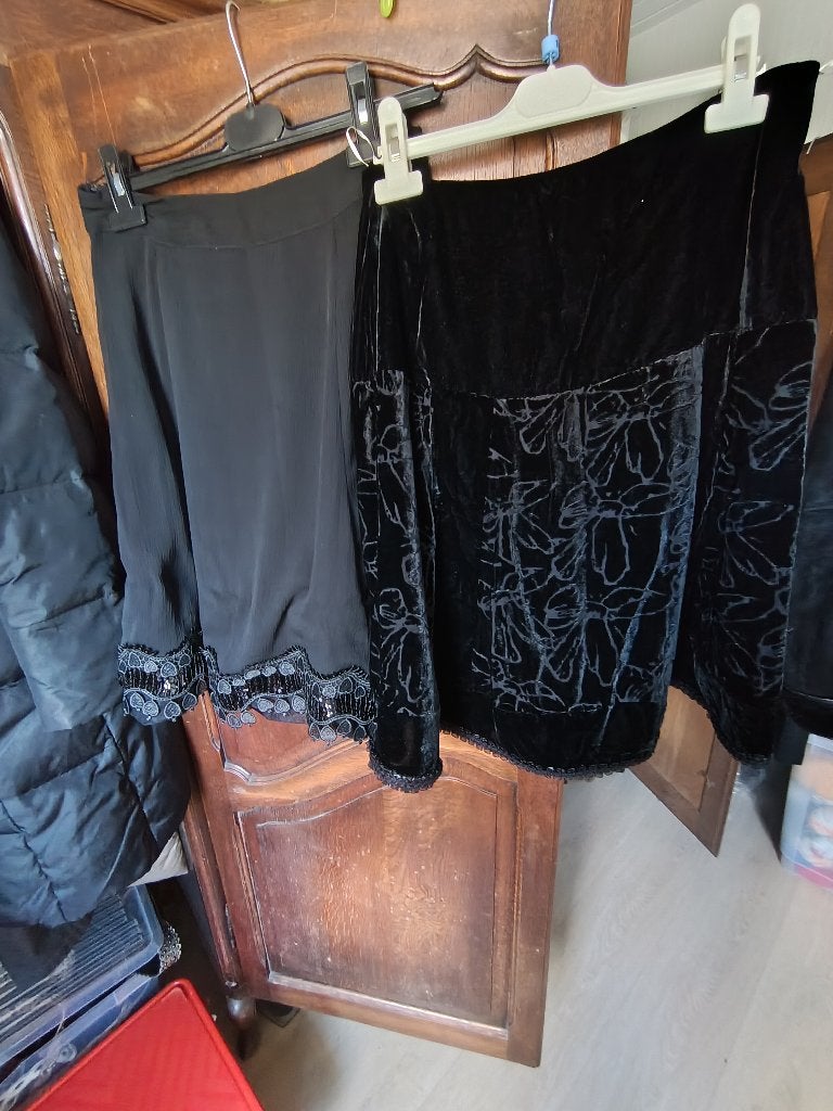 Robe et jupes très chic pour les fêtes, Vêtements | Femmes, Autre, Taille 38/40 (M), Comme neuf, Enlèvement