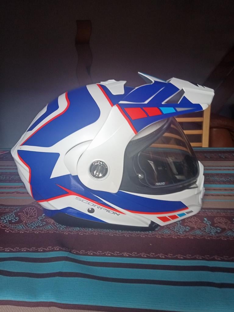 Casque NEUF scorpion modulable, Enlèvement