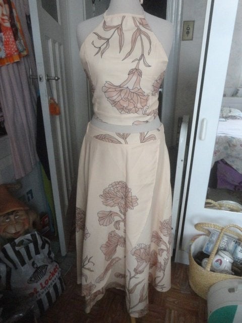 lange rok met top, Maat 38/40 (M), Beige, Nieuw, Ophalen of Verzenden
