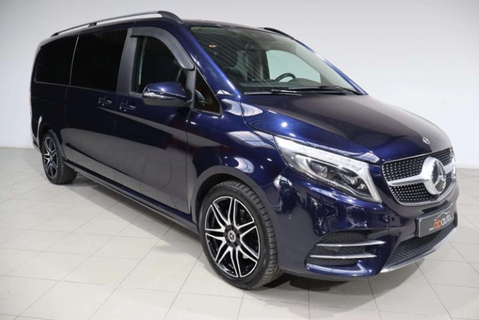 Mercedes-Benz V-Class 300 V 300 d 4-Matic LWB Avantgarde AMG, Achat, 176 kW, Euro 6, Entreprise