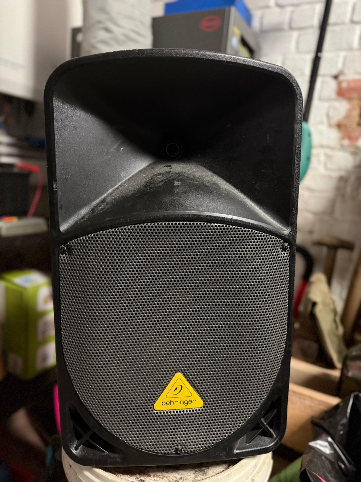 Behringer Eurolive B112W, Autres marques, Enceinte de fête, Enlèvement, Utilisé