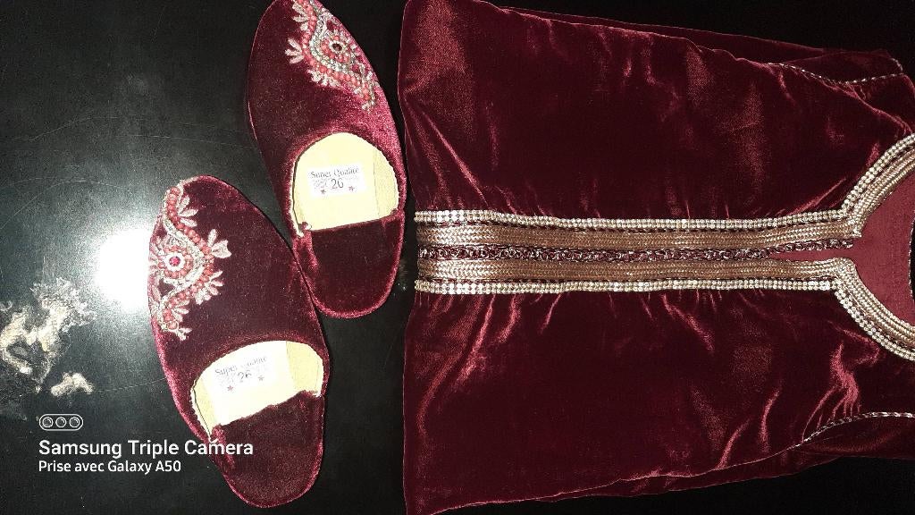 Caftan pour fille, Enlèvement, Neuf