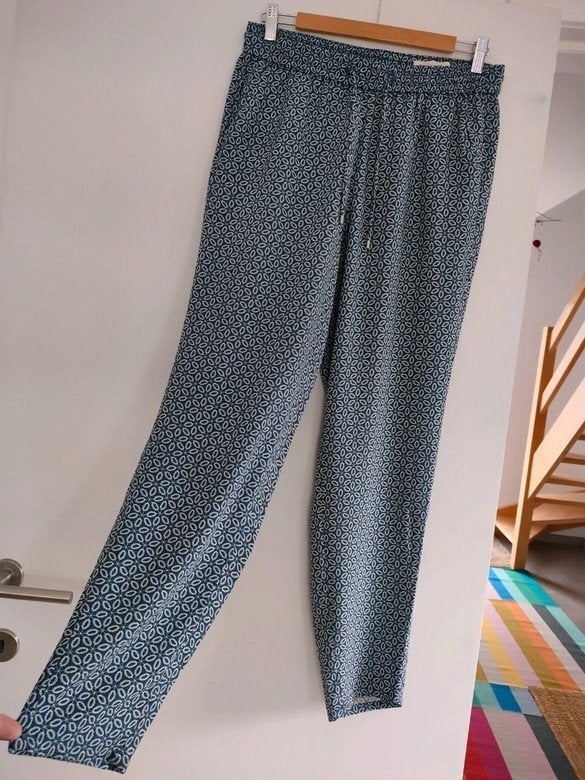 Broek met elastiek. s.Oliver. maat: 38 Steekzakken, Kleding | Dames, Broeken en Pantalons, Maat 38/40 (M), Blauw, S. Oliver, Ophalen of Verzenden