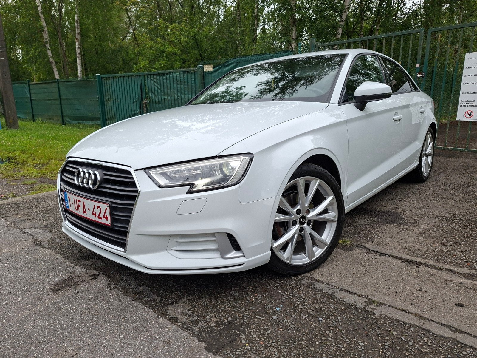 Audi a3 berline 2017 facelift 16tdi E6b  .État schorom👌, Autos, Achat, A3, Berline
