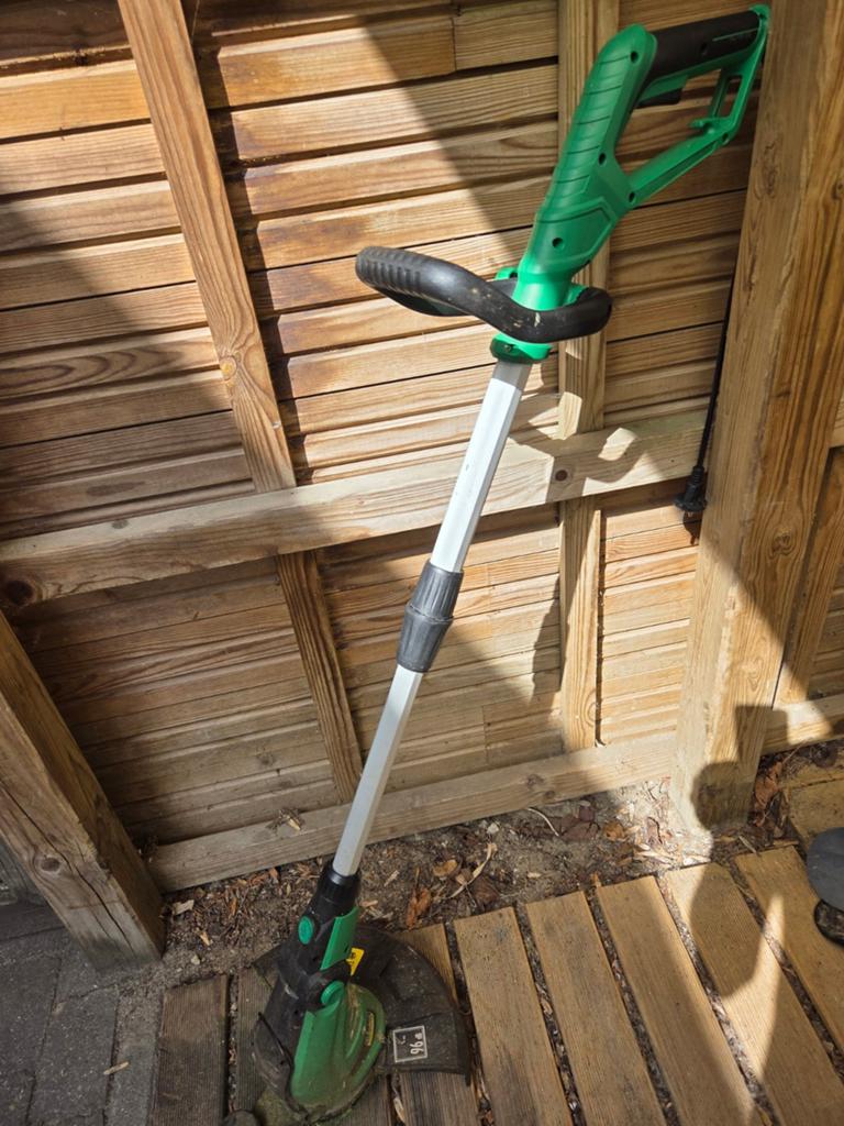 Kantenmaaier, Tuin en Terras, Grastrimmers, Ophalen