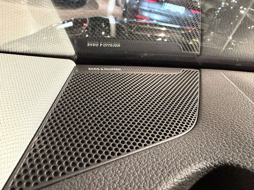 Audi Q8 e-tron 55 QUATTRO 408PK * CAMERA * S-LINE * MATRIX *, Auto's, Automaat, Gebruikt, Zwart, 408 pk