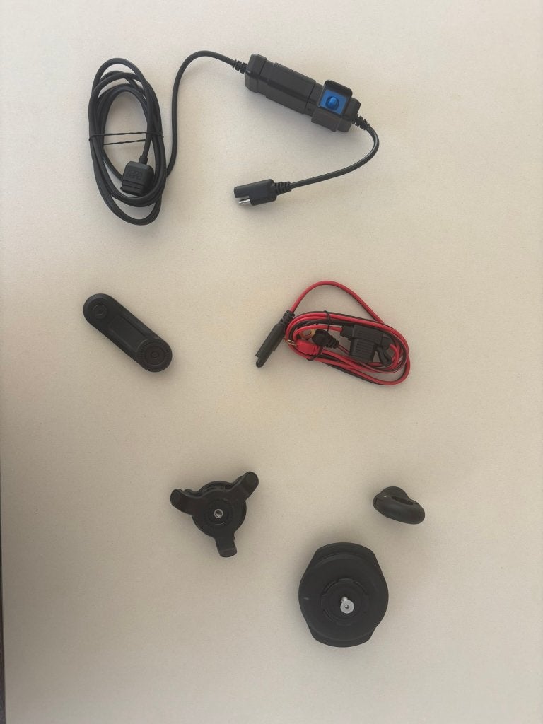 Quadlock Wireless charging + Antivibration + 12V-USB + Extra, Ophalen, Zo goed als nieuw, Motor
