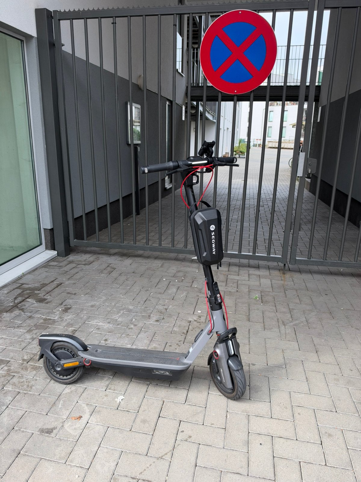 Ninebot F3 pro E, Ophalen, Zo goed als nieuw