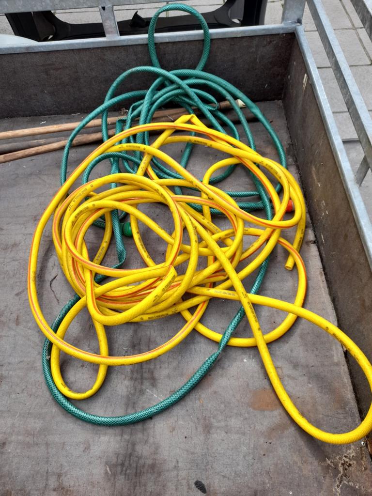 2 tuinslangen, Tuin en Terras, Ophalen