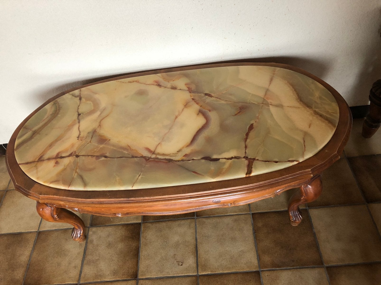 Salontafel, Ophalen