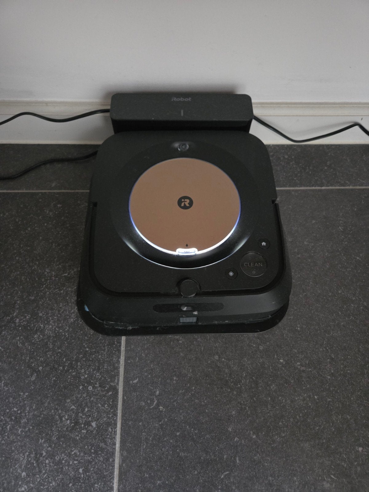iRobot Braava jet m6 dweilrobot, Elektronische apparatuur, Ophalen, IRobot, Bedienbaar via app, Zo goed als nieuw