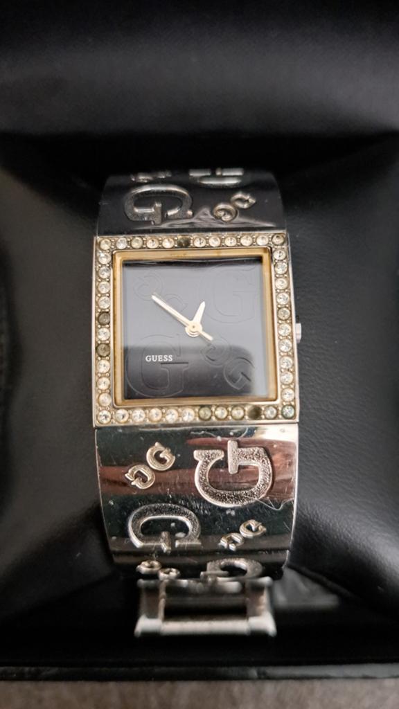 Guess dameshorloge, Ophalen, Guess