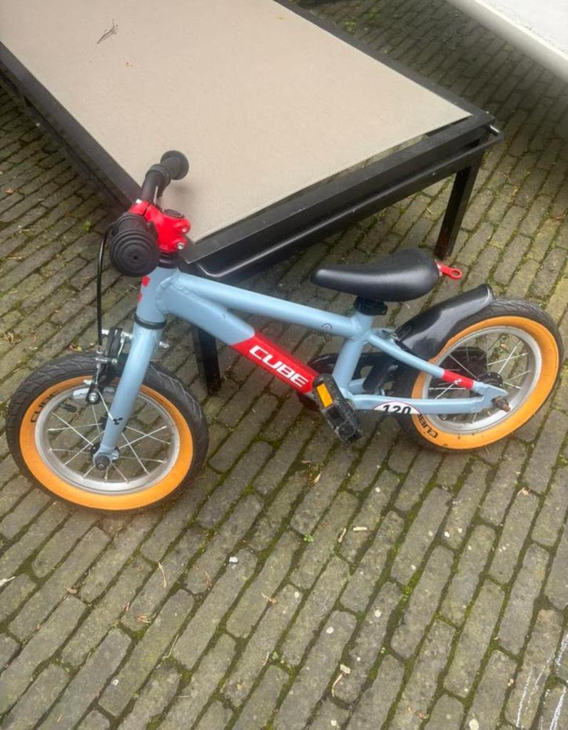 Velo 12 pouces enfant, Vélos & Vélomoteurs, Vélos | Vélos pour enfant, Enlèvement, Comme neuf