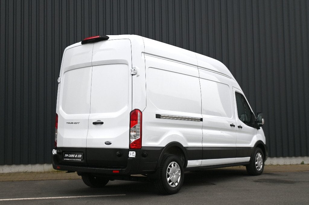 Ford Transit L3H3 Full optie 360cam, ACC, BLIS, Carplay,BTW, Voorwielaandrijving, Stof, 1995 cc, 4 cilinders
