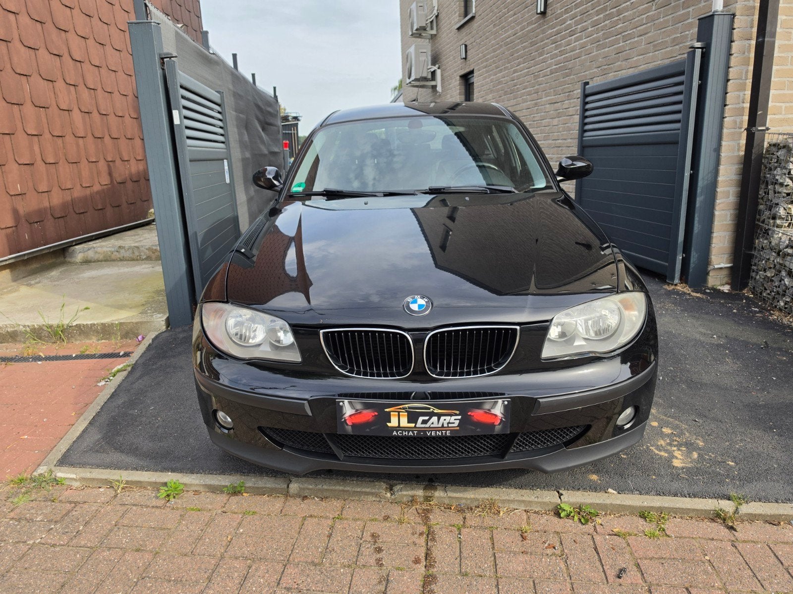 Bmw série 1 Essence 116i ✨️ ️12 mois de Garantie ️✨️, Auto's, BMW, 1 Reeks, Zwart, Zwart, Bedrijf