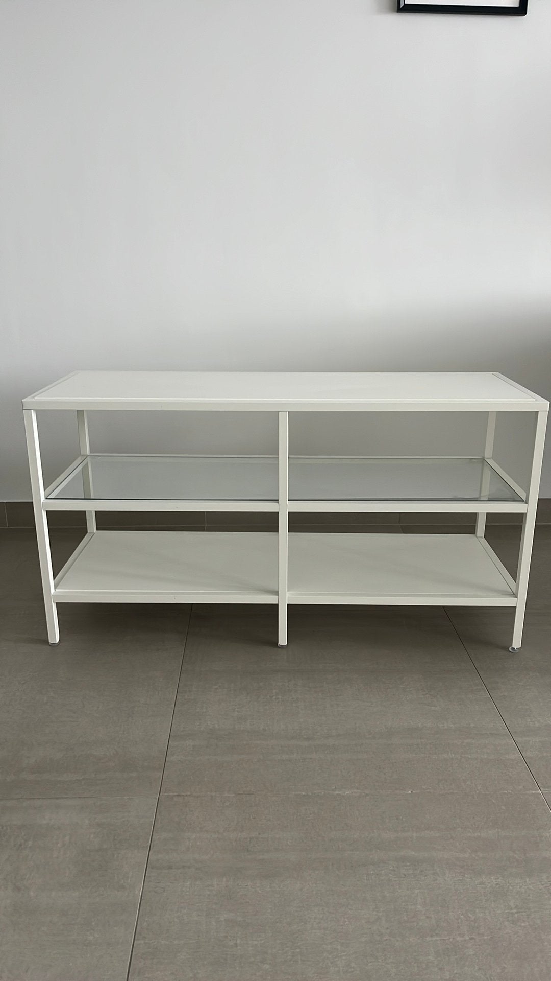 Modern Wit Metalen & Glazen Dressoir / TV-meubel, Huis en Inrichting, Kasten |Televisiemeubels, Zo goed als nieuw, Ophalen