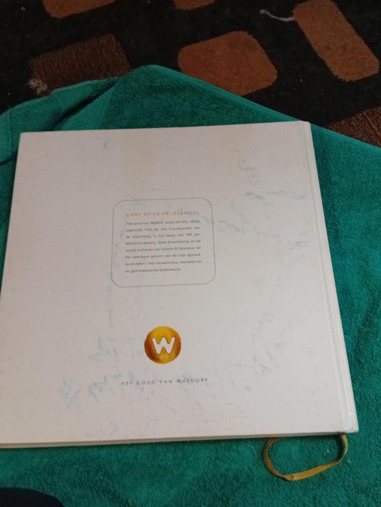Boek het goud van Waldorf, Enlèvement ou Envoi, Comme neuf