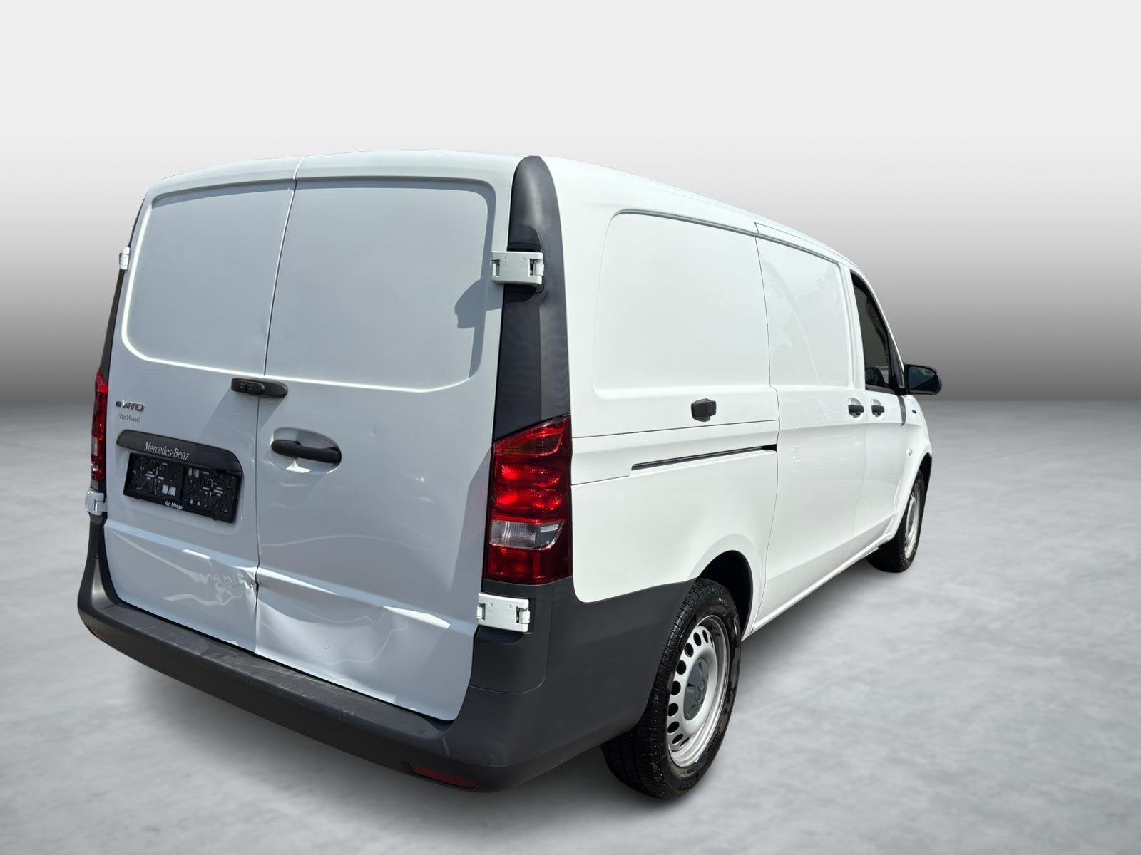 Mercedes-Benz eVito L2, Auto's, Bestelwagens en Lichte vracht, Stof, Gebruikt, 41 kWh, Traction-control