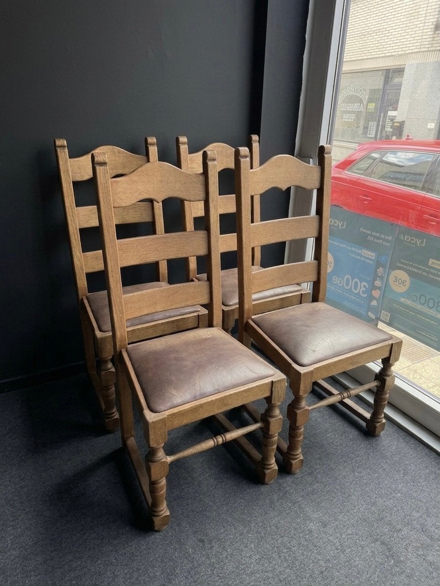 Set van 4 stevige rustieke eiken stoelen – Perfecte staat!, Ophalen