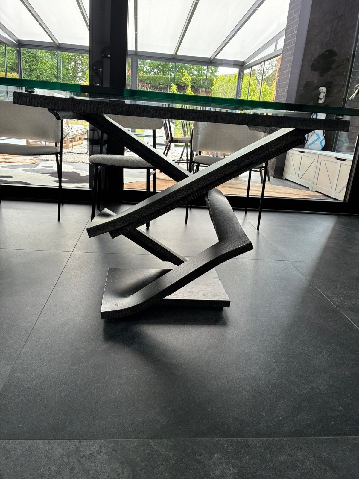 Table de repas ROCHE BOBOIS – Fleur de Fer –Maurice Barilone, Enlèvement, Comme neuf, Verre