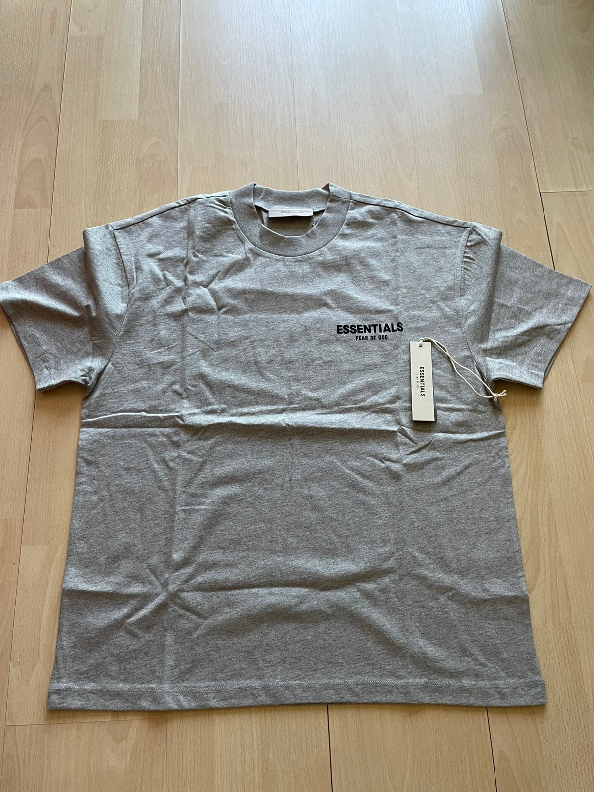 Fear of God Essentials T-Shirt Grijs - S - Nieuw met tags, Verzenden, Zo goed als nieuw, Maat 46 (S) of kleiner, Grijs