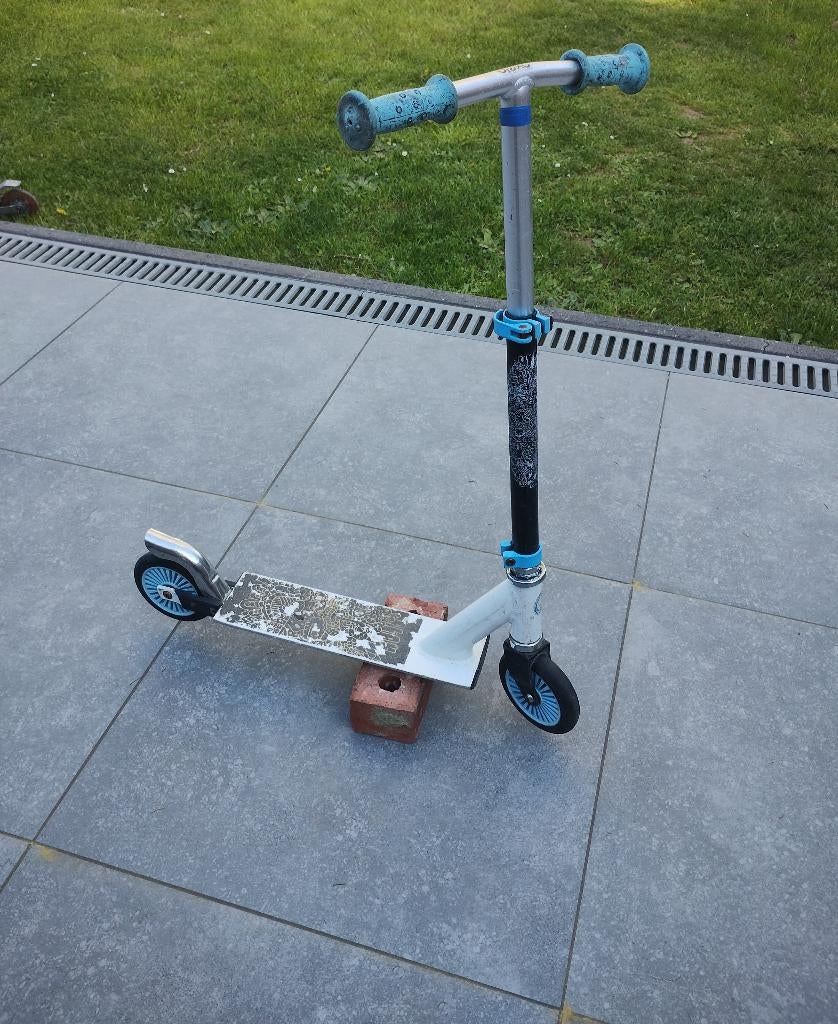 Trottinette enfant, Enlèvement